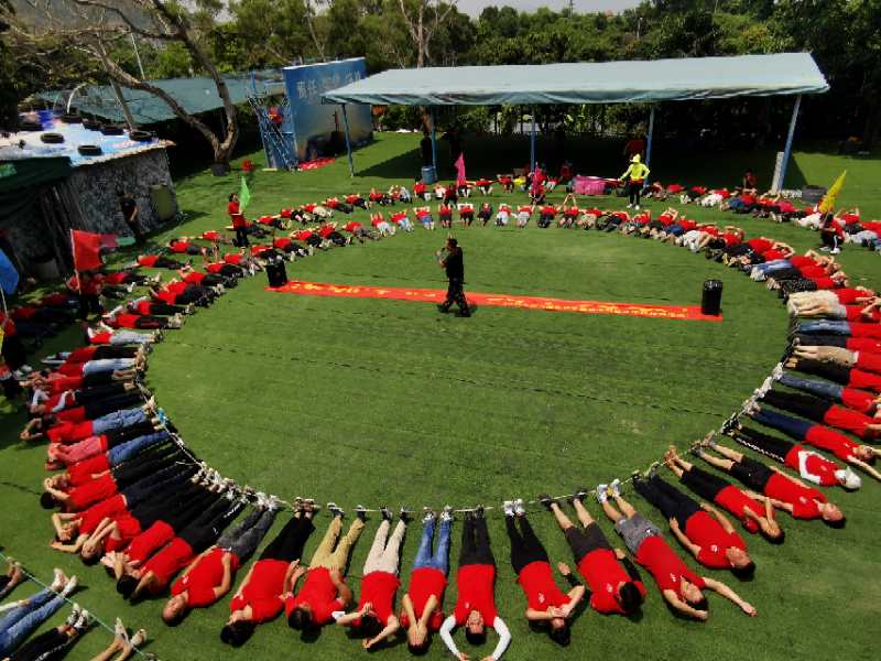 香蕉视频TV下载上银香蕉视频APP下载人始终相信：没有完美的个人，只有更完美的团队